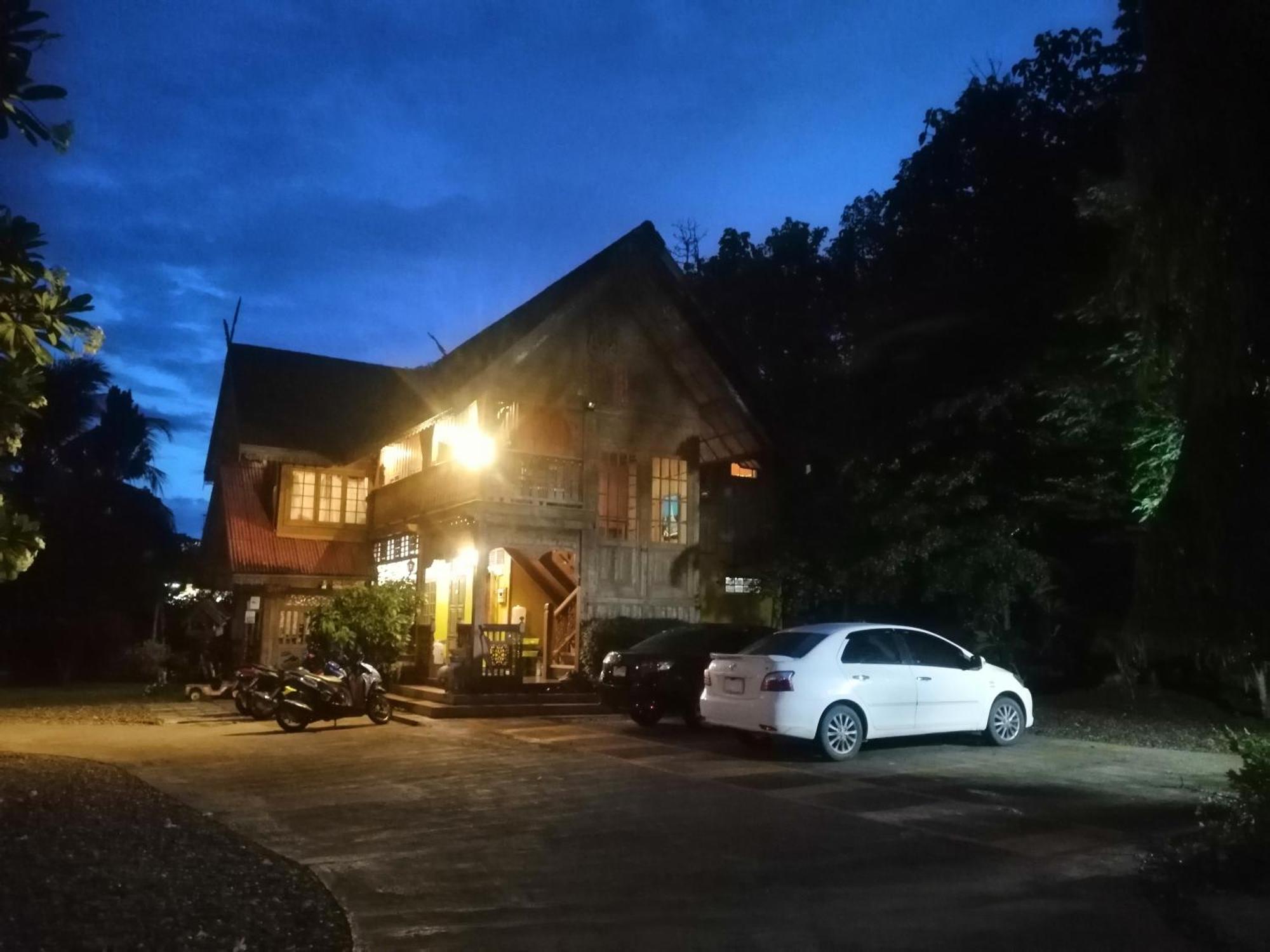 Crossroads House Mae Hong Son Exterior foto