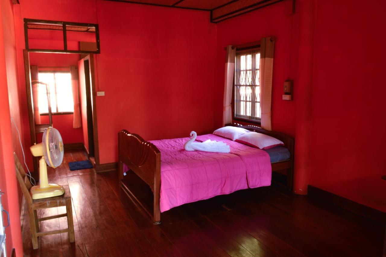 Crossroads House Mae Hong Son Exterior foto